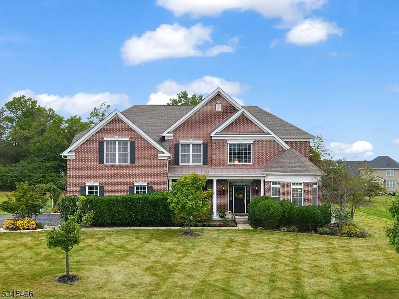 Instyle Realty Raritan Township Neighborhood New Jersey